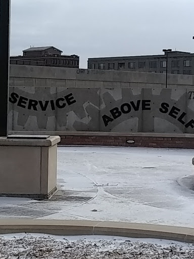 Outdoor Sports Store «Coleman® Outlet #319», reviews and photos, 235 N Saint Francis St, Wichita, KS 67202, USA