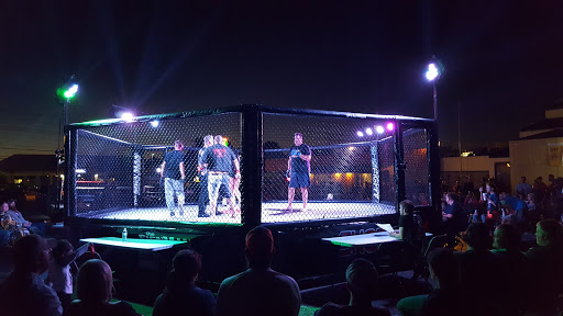 Bar «Cartoons Oyster Bar & Grill», reviews and photos, 1614 Glenstone Avenue, Springfield, MO 65804, USA