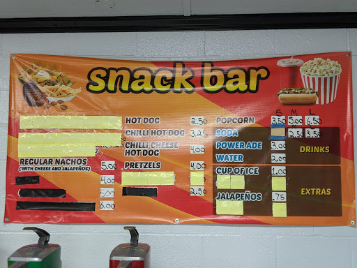 Drive-in Movie Theater «Starlight Drive-In Theatre and Flea Market», reviews and photos, 2000 Moreland Ave SE, Atlanta, GA 30316, USA