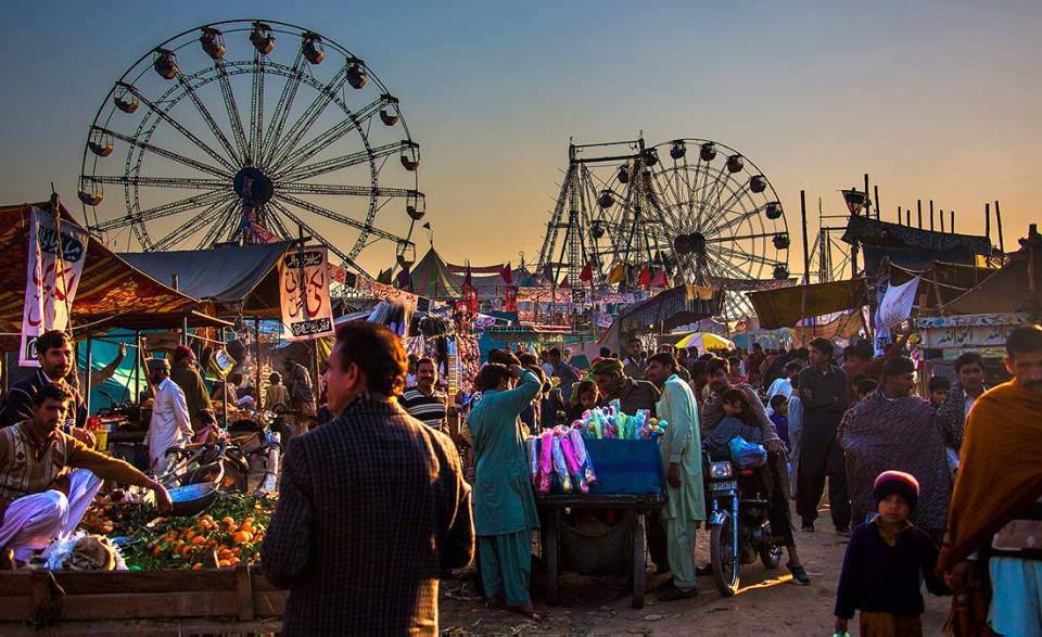 Sightseeing Pakistan