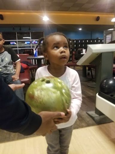 Bowling Alley «Regal Lanes», reviews and photos, 27663 Mound Rd, Warren, MI 48092, USA