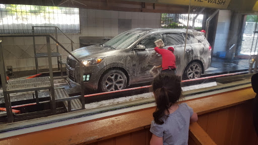 Car Wash «Alamo Hand Car Wash», reviews and photos, 784 Nogales St, Walnut, CA 91789, USA