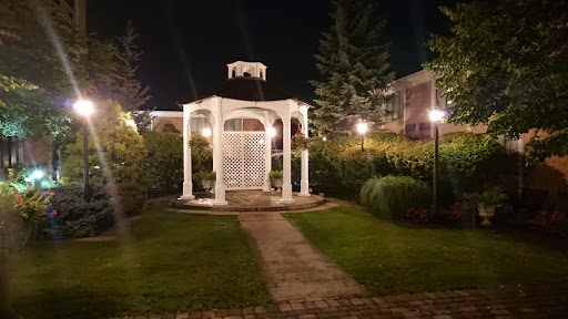 Hotel «Ethan Allen Hotel», reviews and photos, 21 Lake Ave Ext, Danbury, CT 06811, USA