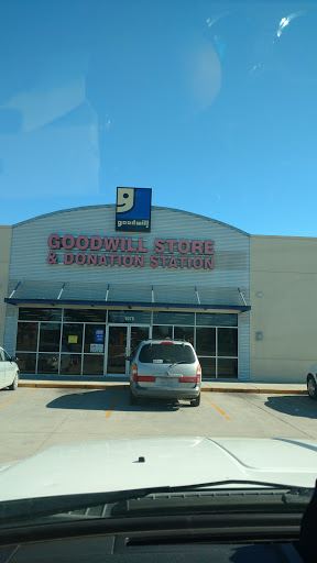 Association or Organization «Goodwill Store and Donation Station», reviews and photos