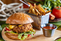 Hamburger du Restaurant américain CHICK’ILE à Saint-Pierre - n°11