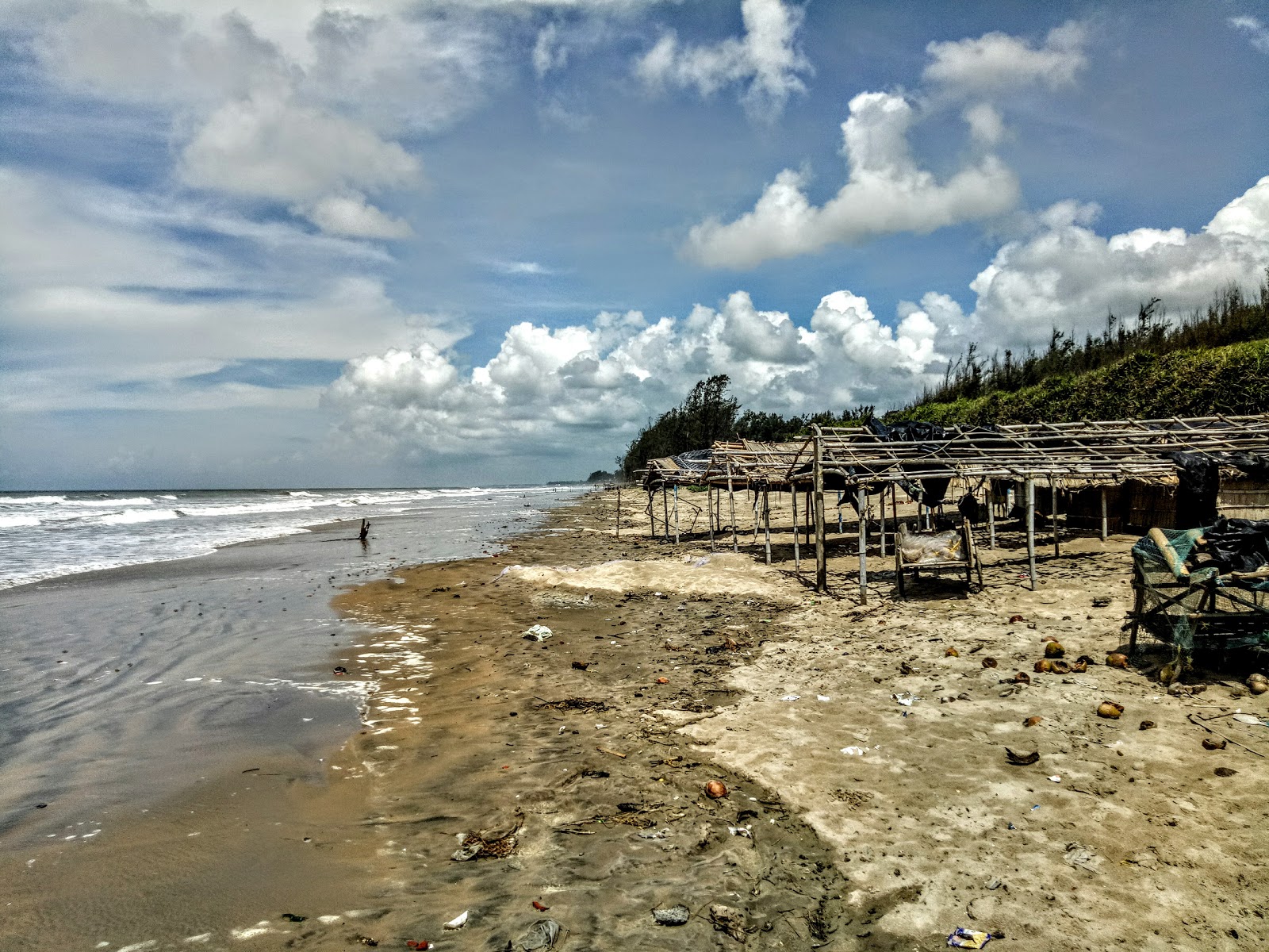 Foto di Tajpur Sea Beach - luogo popolare tra gli intenditori del relax