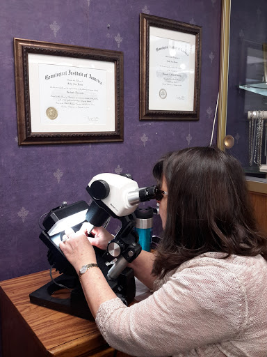 Jeweler «Palace Jewelers», reviews and photos, 11303 S Saginaw St, Grand Blanc, MI 48439, USA