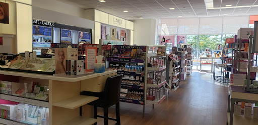 Hair Salon «Ulta Beauty», reviews and photos, 2430 S Pleasant Valley Rd, Winchester, VA 22601, USA