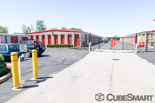 Self-Storage Facility «CubeSmart Self Storage», reviews and photos, 900 E Devon Ave, Bartlett, IL 60103, USA