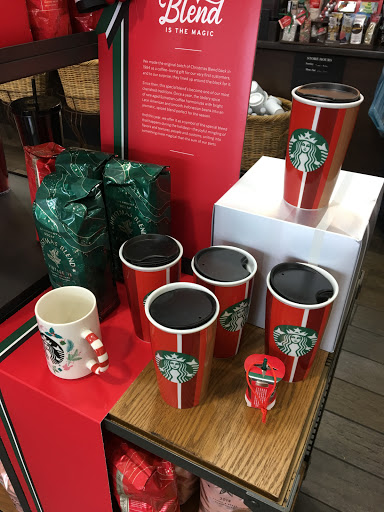 Coffee Shop «Starbucks», reviews and photos, 3980 W Andrew Johnson Hwy, Morristown, TN 37814, USA