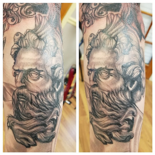 Tattoo Shop «All Towns Tattoo & Gallery LLC», reviews and photos, 241 Old Bridge Turnpike, East Brunswick, NJ 08816, USA