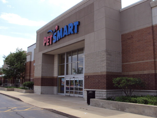 Pet Supply Store «PetSmart», reviews and photos, 159 N Weber Rd, Bolingbrook, IL 60490, USA