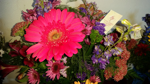 Florist «Flowers of Edina», reviews and photos, 7029 Amundson Ave, Edina, MN 55439, USA