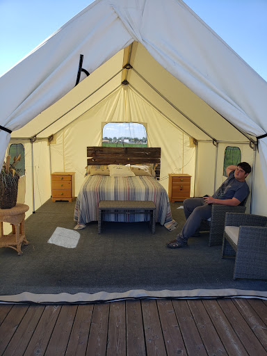 Outdoor Sports Store «Montana Canvas», reviews and photos, 110 Pipkin Way, Belgrade, MT 59714, USA