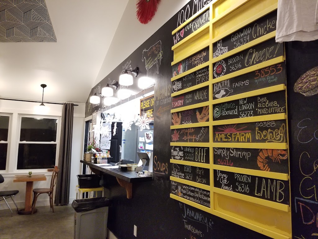 Model Citizen the Restaurant 56273