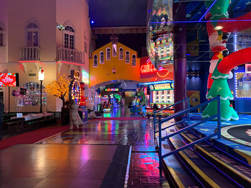 Amusement Park «FunPlex Amusement Park», reviews and photos, 13700 Beechnut St, Houston, TX 77083, USA