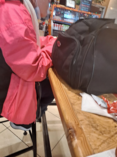 Cell Phone Store «T-Mobile», reviews and photos, 45 Marginal Way #3, Portland, ME 04101, USA