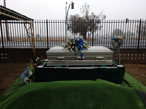 Florist «Village Flowers & Gifts», reviews and photos, 527 W Lodi Ave, Lodi, CA 95242, USA