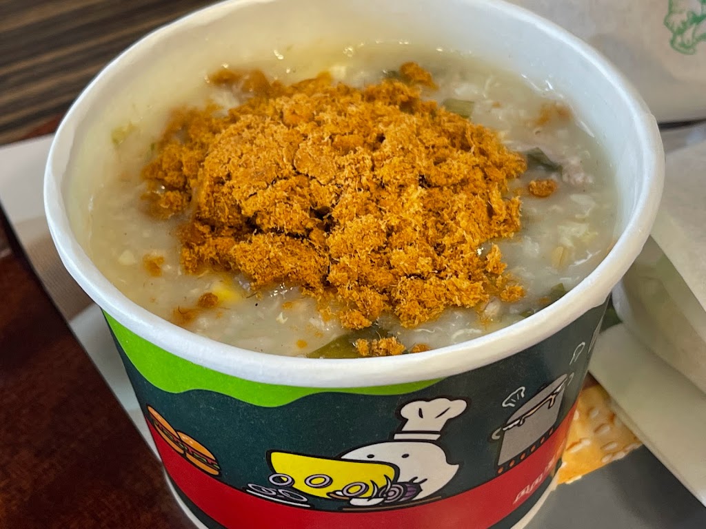 丹丹漢堡 (登發店) 的照片