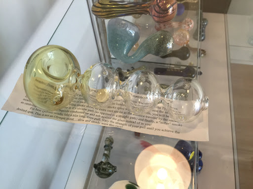 Glass Blower «Blue Dog Smoke Shop», reviews and photos, 802 Granby St, Norfolk, VA 23510, USA