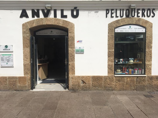 Clínica Veterinaria Poveda en Roquetas de Mar