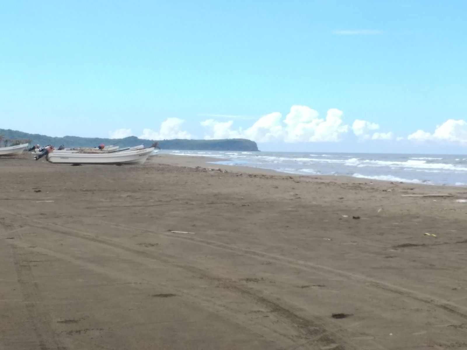 Foto von Playa Boca Chamilpa mit geräumiger strand