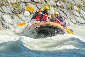Compagnie des Guides Outdoor - Base de Rafting / Canyoning CHAMONIX image