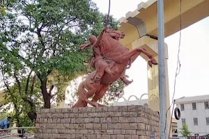 Rani Jhansi Statue image