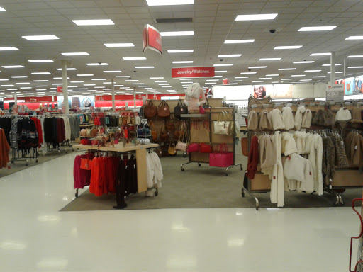 Department Store «Target», reviews and photos, 2199 MN-36, North St Paul, MN 55109, USA