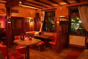 red bar & lounge image