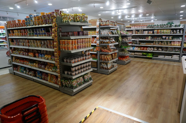 Comments and reviews of Warwick Oriental Supermarket