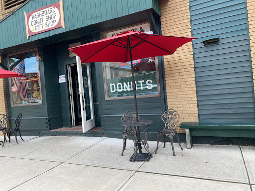 Donut Shop «Donut Shop», reviews and photos, 48 Park St, Tupper Lake, NY 12986, USA