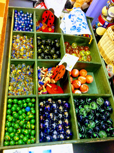 Toy Store «Alakazam Toys & Gifts», reviews and photos, 100 E Main St, Charlottesville, VA 22902, USA