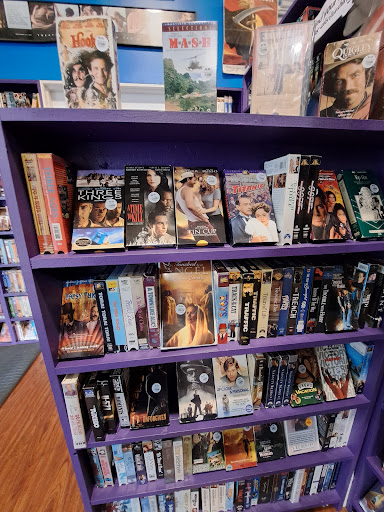 Video Store «Scarecrow Video», reviews and photos, 5030 Roosevelt Way NE, Seattle, WA 98105, USA