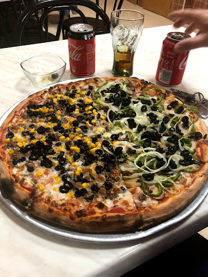 Pizzería Mayor - Rda. Sta. Susana, 6, 28813 Torres de la Alameda, Madrid, Spain