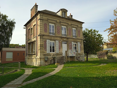 MJC à Mouy