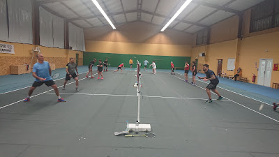 Gymnase de la Centrale à Dampierre-en-Burly