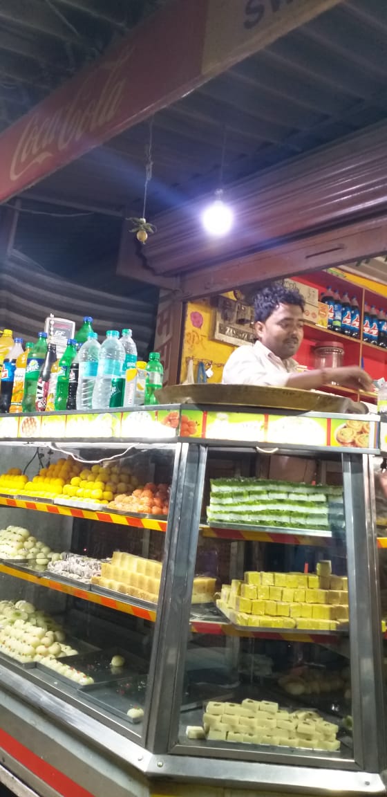 Maha Dev Sweets