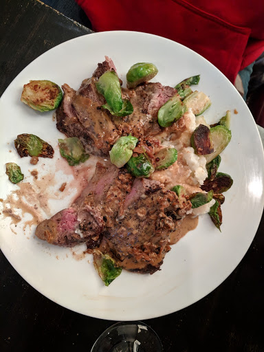 Bar «Jackpot Bistro», reviews and photos, 1652 NW Fairview Dr, Gresham, OR 97030, USA