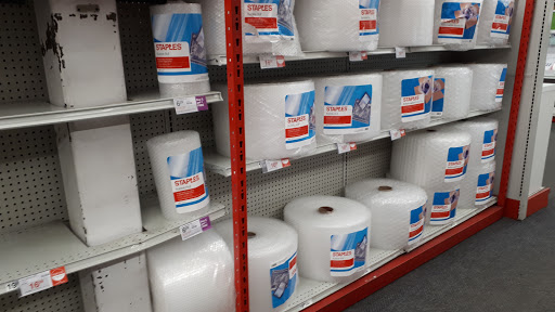 Office Supply Store «Staples», reviews and photos, 51-10 Broadway, Woodside, NY 11377, USA
