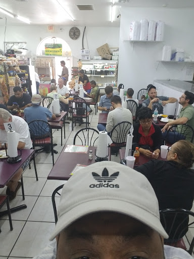 Mexican Restaurant «Acapulco Mexican Taqueria», reviews and photos, 1001 N Macdill Ave, Tampa, FL 33607, USA