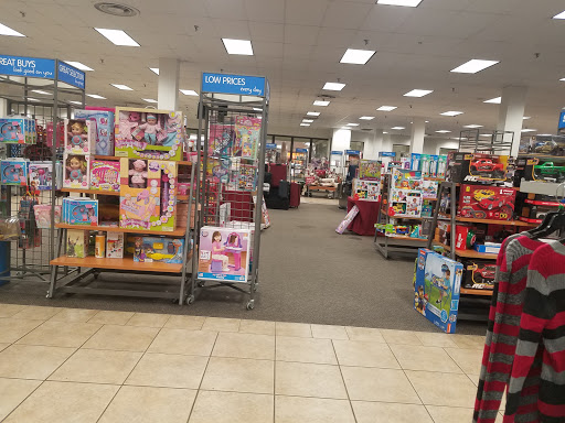 Clothing Store «Burlington Coat Factory», reviews and photos, 10202 E Washington St #700, Indianapolis, IN 46229, USA