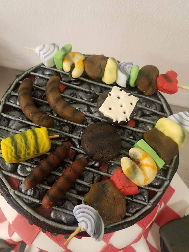 Bakery «Sweet Retreat Cake Boutique», reviews and photos, 227 N Main St, Loyal, WI 54446, USA