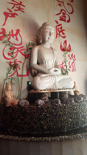 Shopping Mall «Rye Ridge Shopping Center», reviews and photos, 142 S Ridge St, Rye Brook, NY 10573, USA