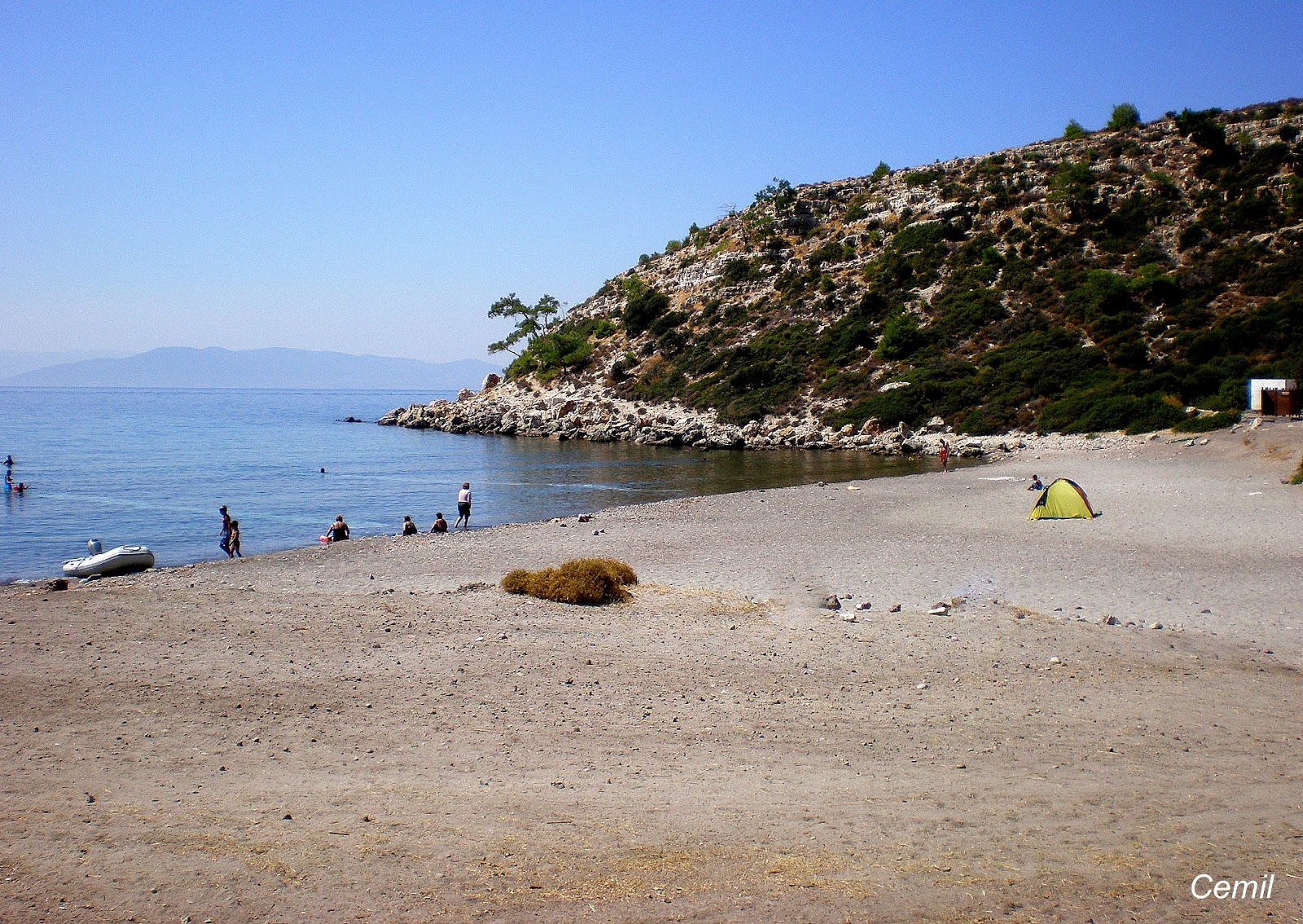 Foto von Hayitli Bay beach befindet sich in natürlicher umgebung