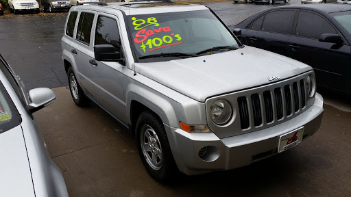 Car Dealer «Upstate Auto Credit Rochester», reviews and photos, 800 W Ridge Rd, Rochester, NY 14615, USA