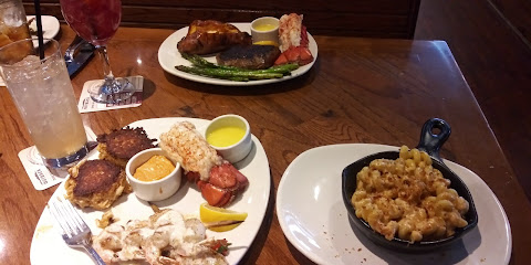 Outback Steakhouse - 1900 4th St N, St. Petersburg, FL 33704