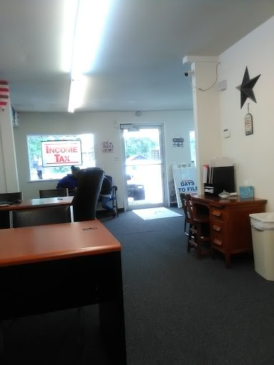 Liquor Store «Claymont Liquor Mart», reviews and photos, 2506 Philadelphia Pike, Claymont, DE 19703, USA