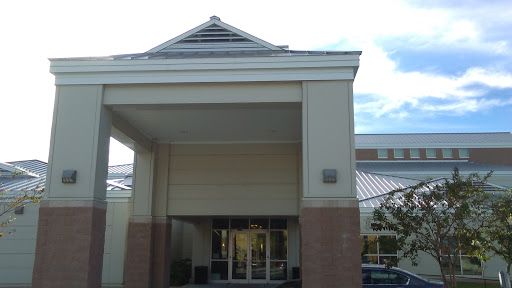 Community Center «The Salvation Army Ray and Joan Kroc Corps Community Center», reviews and photos, 575 Division St, Biloxi, MS 39530, USA