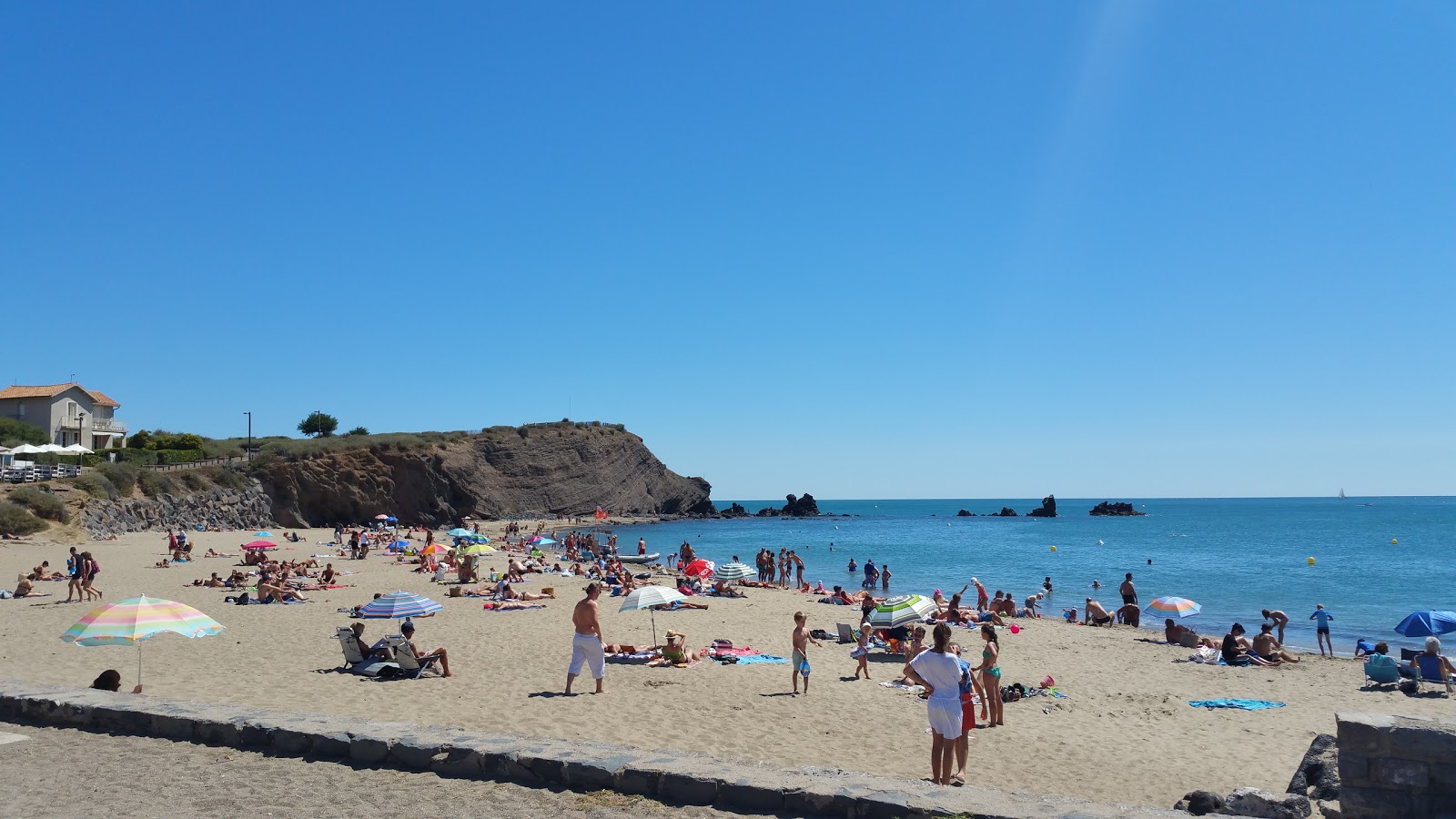 Foto von Plage de La Plagette mit beiger sand Oberfläche